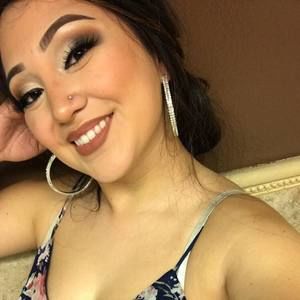 Meet your Posher, Camille